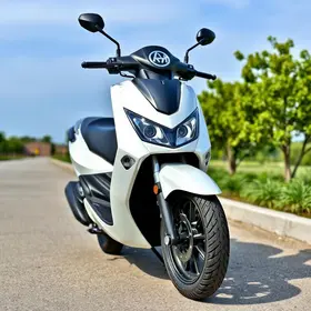 Nova Kymco Downtown 300i 2025